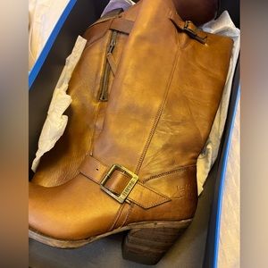 The Sheryl Leather Boot